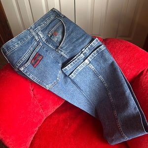 Men’s Wrangler Jeans, 20X No. 22, 32x34.